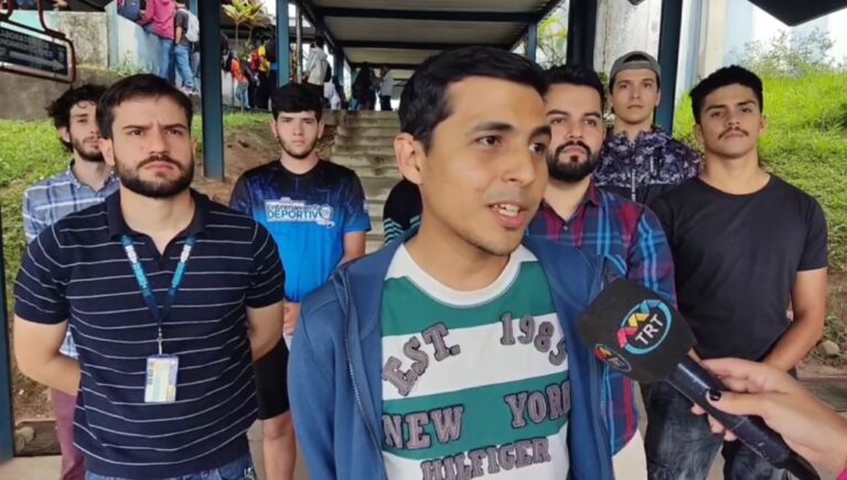 Estudiantes de la UNET piden elección de autoridades